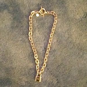 Michael kors necklace worn once. Beautiful